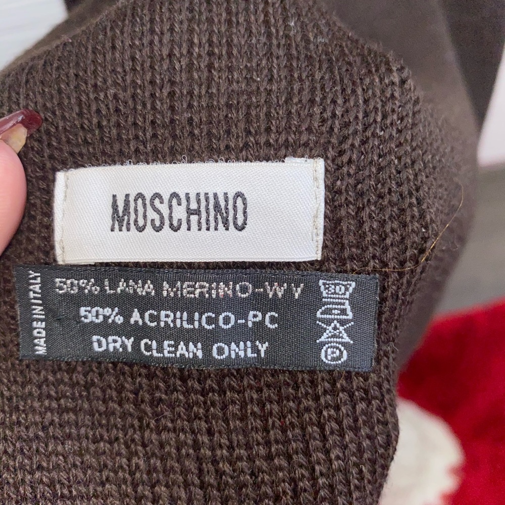 Moschino dark brown scarf - Picture 5 of 5